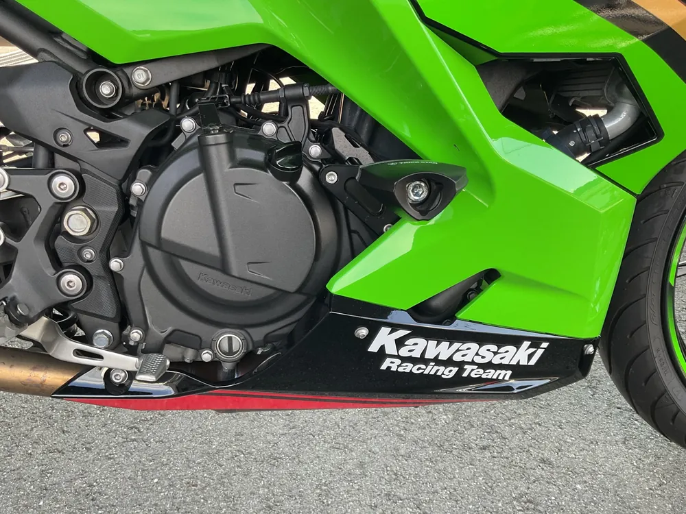 Kawasaki Ninja 400 2019, lime, фото 16