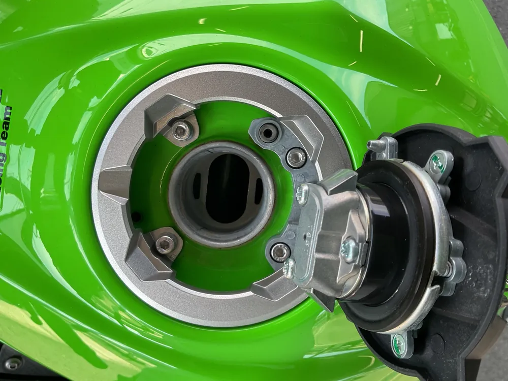Kawasaki Ninja 400 2019, lime, фото 20