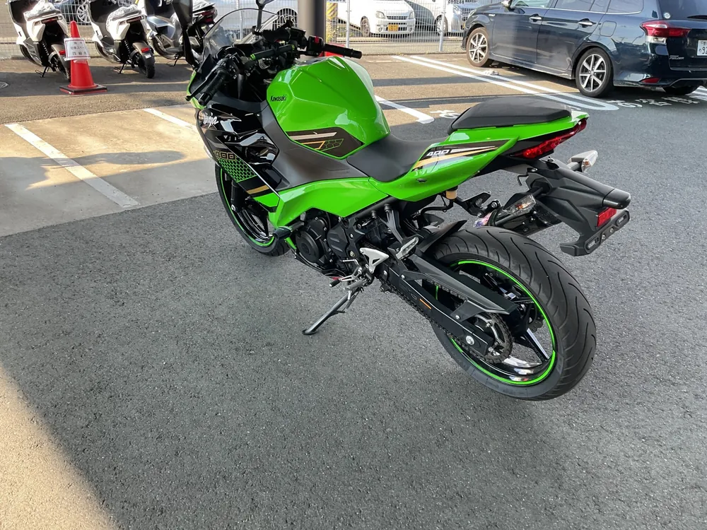 Kawasaki Ninja 400 2019, lime, фото 7
