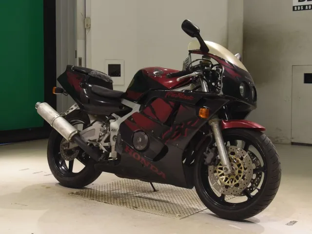 Honda CBR400RR 1995, red | black, фото 3