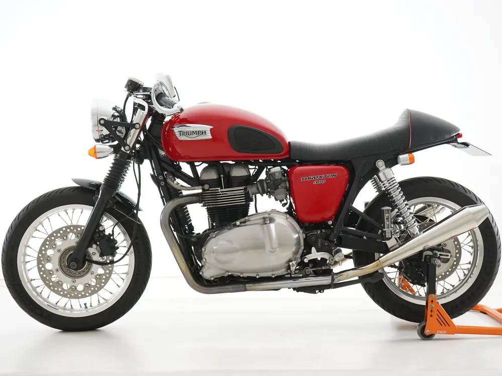 Triumph Thruxton 2008, красный, фото 2