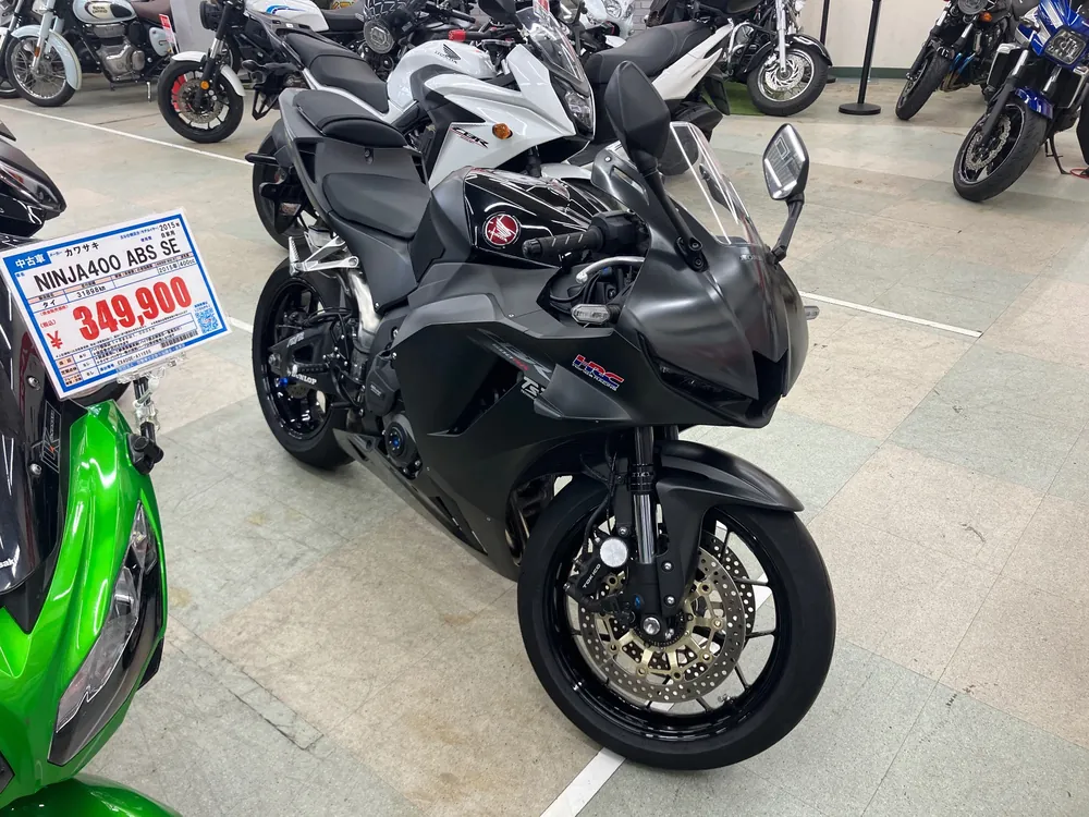 Honda CBR600RR 2024, mat black, фото 5