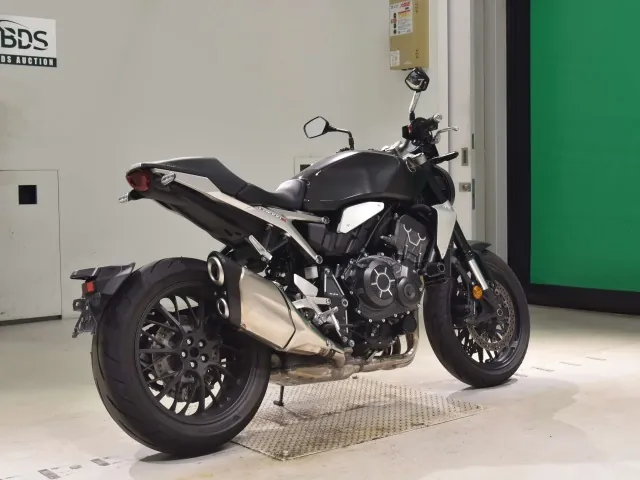 Honda CB1000R 2021, matt black, фото 5