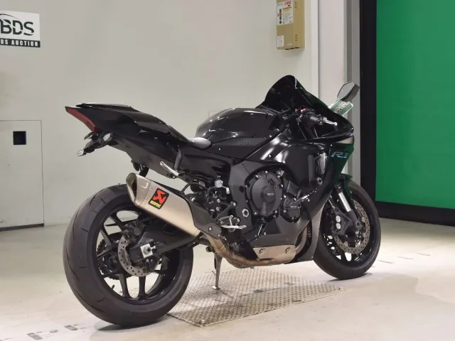 Yamaha YZF-R1M 2022, чёрный, фото 5