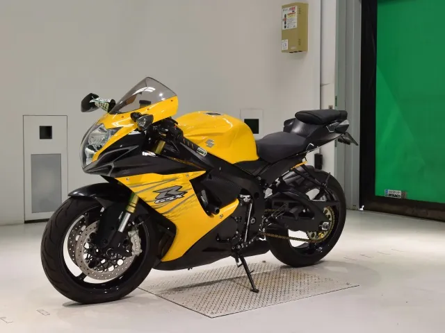 Suzuki GSX-R750 2013, black | yellow, фото 4