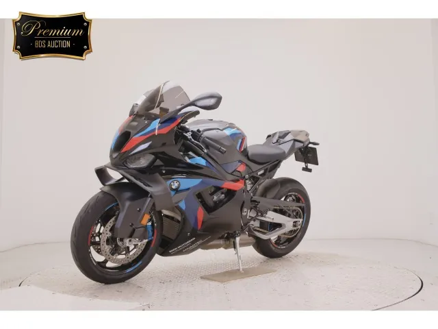 BMW M1000Rr 2025, чёрный, красный, синий, фото 4