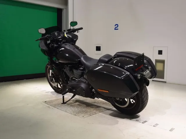 Harley-Davidson FXLRST1920 2022, чёрный, фото 6
