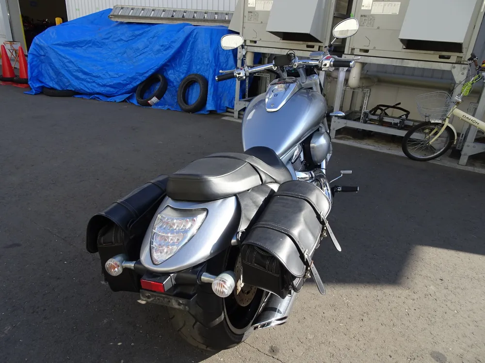 Suzuki Boulevard M109R 2016, серебристый, фото 5