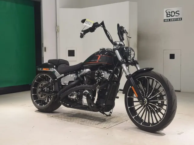 Harley-Davidson FXBR1920 2024, чёрный, фото 3