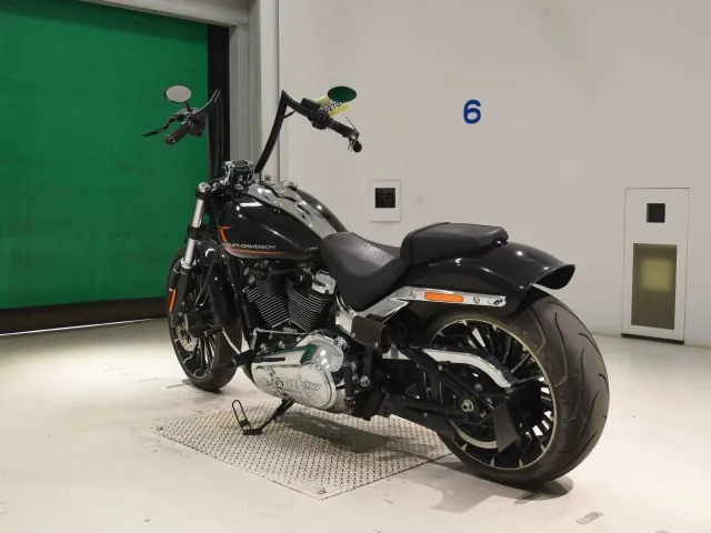 Harley-Davidson FXBR1920 2024, чёрный, фото 6