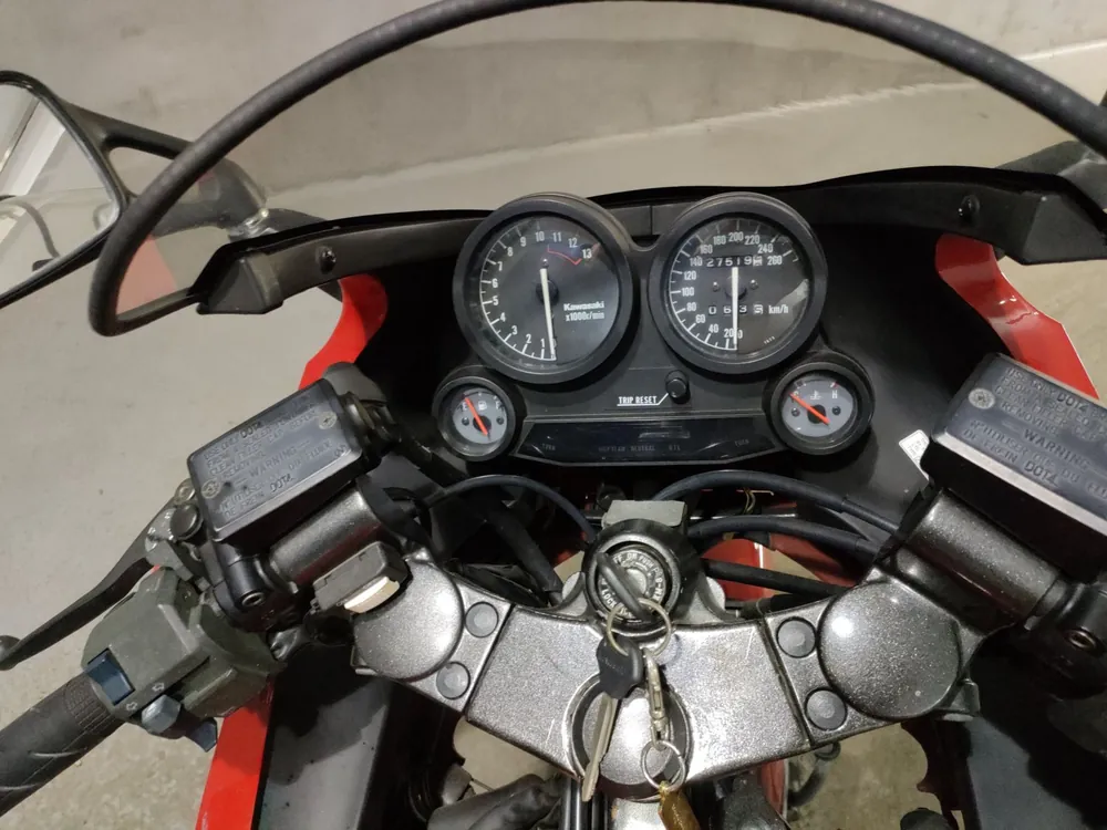Kawasaki GPZ900R Ninja 2003, красный, фото 5