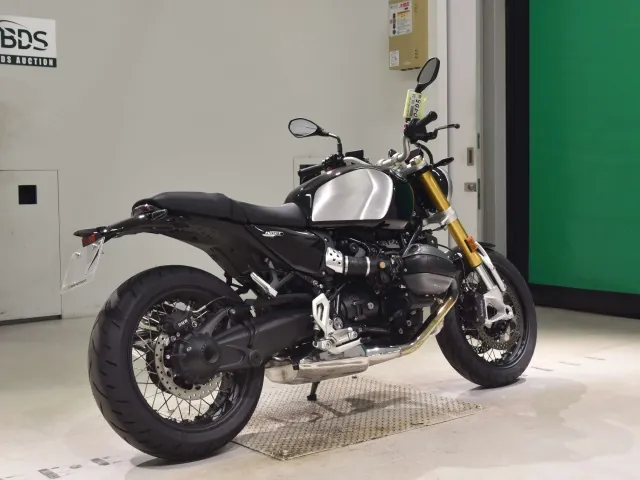 BMW R12nineT 2024, black | silver, фото 5