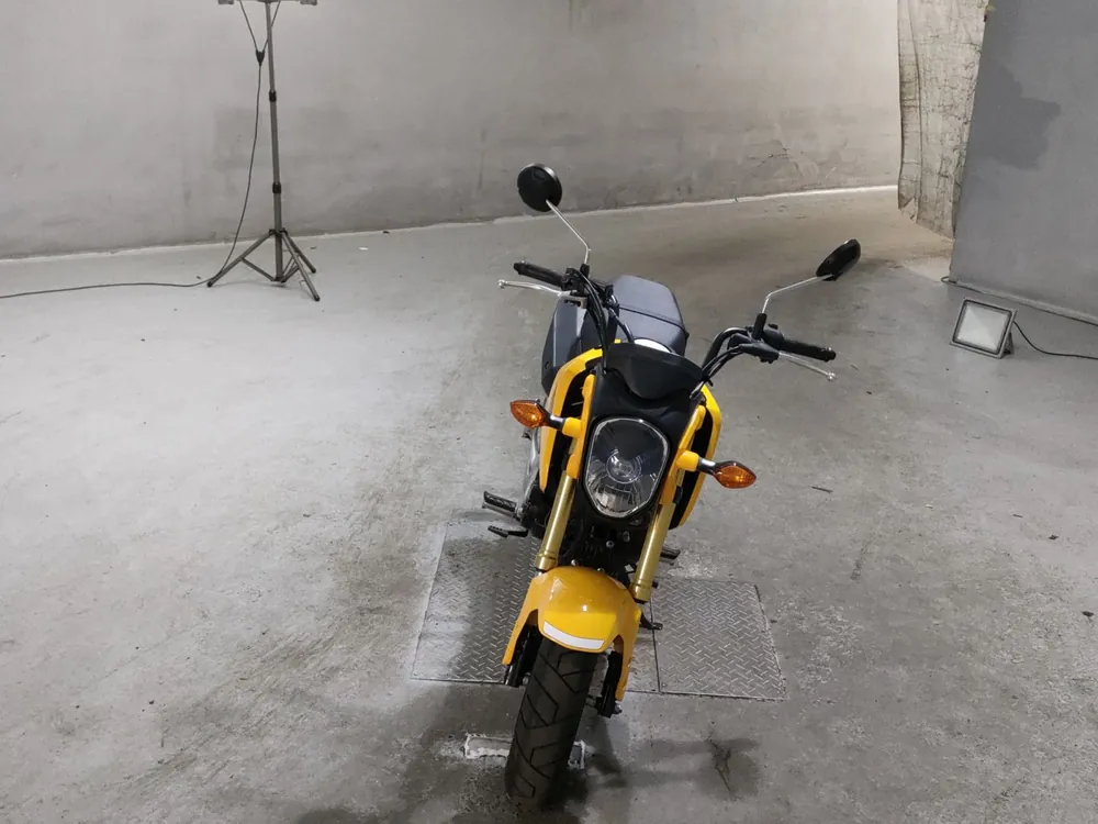 Honda Grom, жёлтый, фото 3