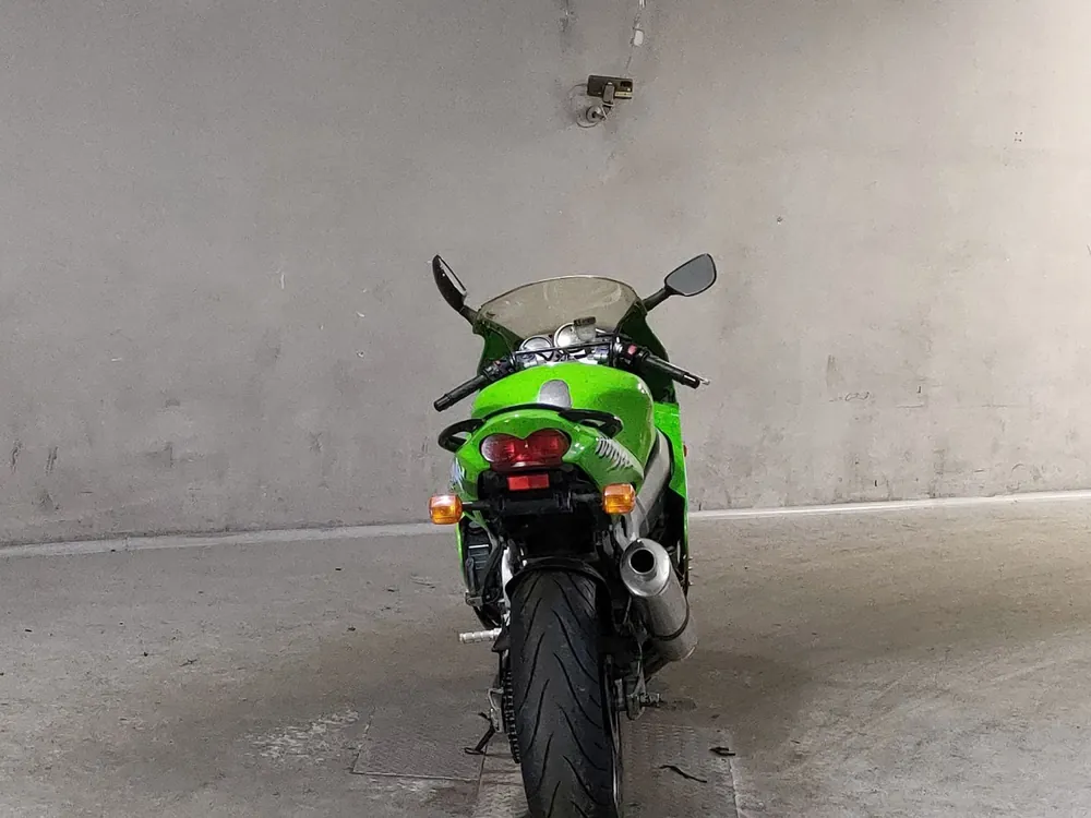 Kawasaki ZX-9R 1998, зелёный, фото 4