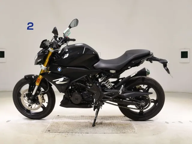 BMW G310R 2026, чёрный, фото 2