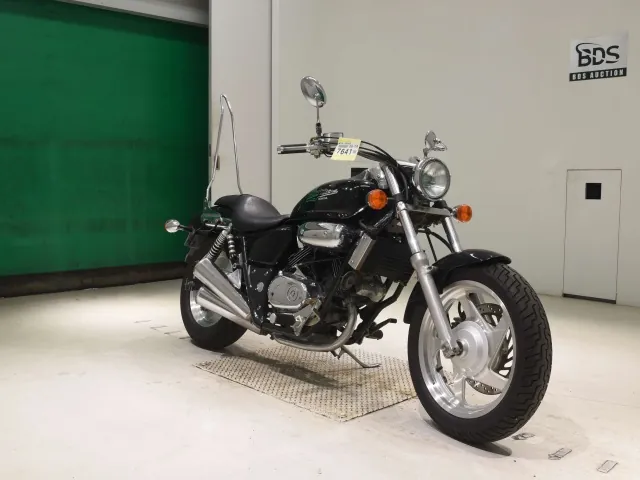 Honda V-Twin Magna 250, чёрный, фото 3