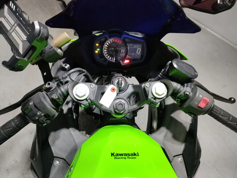Kawasaki Ninja 400 2020, black / green, фото 5