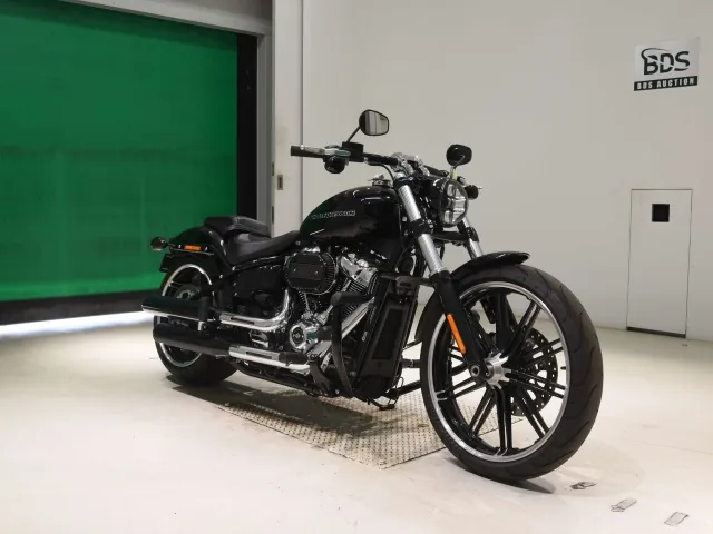 Harley-Davidson FXBRS1870 2022, чёрный, фото 3