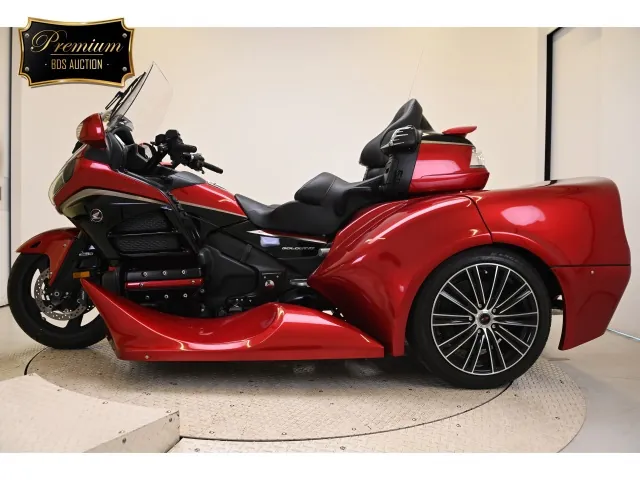 Honda GL1800 2022, red | black, фото 2