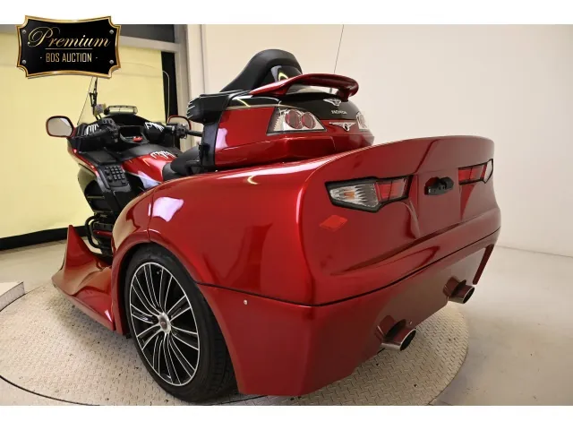 Honda GL1800 2022, red | black, фото 6