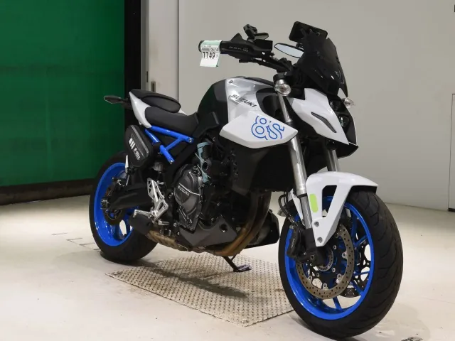 Suzuki Gsx-8T, white | blue, фото 3