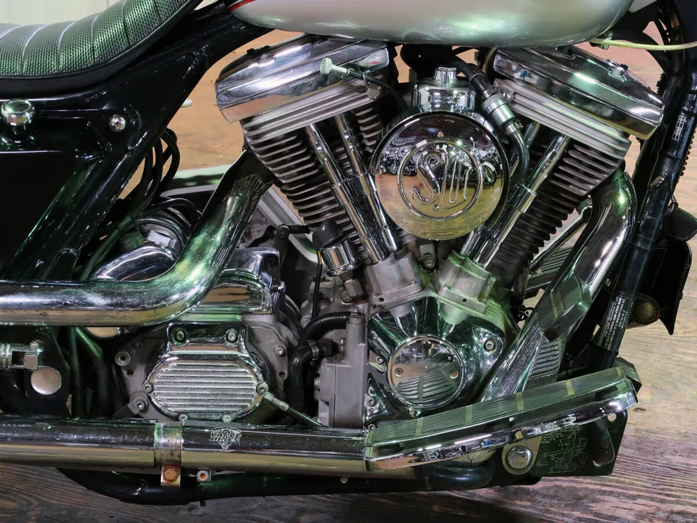 Harley-Davidson FLHTCU из Японии, фото 8