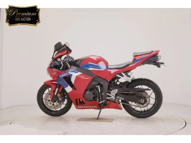 Honda CBR600RR 2020, белый, красный, синий, фото 2