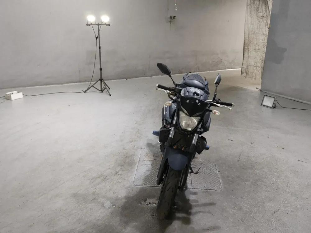 Yamaha YZF-R25, чёрный, фото 3