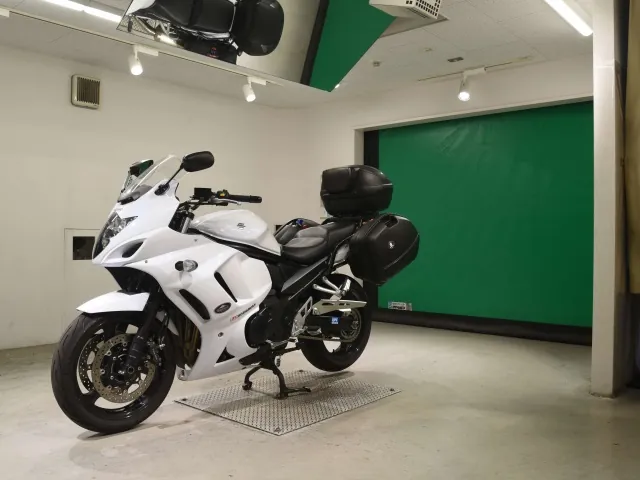 Suzuki Bandit 1250S 2015, белый, фото 4