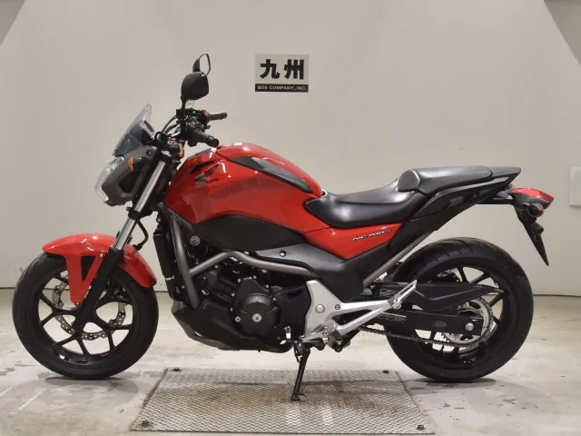 Honda NC700S 2013, красный, фото 2