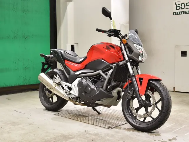 Honda NC700S 2013, красный, фото 3