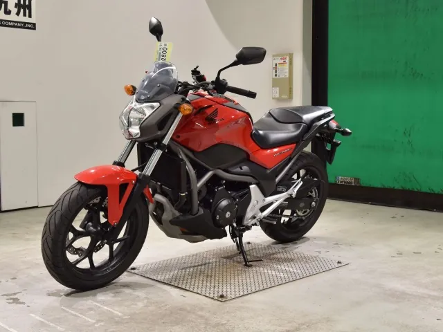 Honda NC700S 2013, красный, фото 4