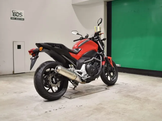 Honda NC700S 2013, красный, фото 5