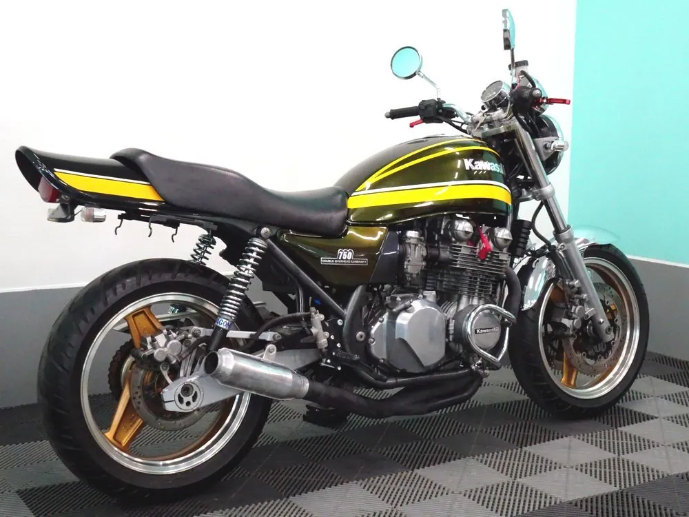 Kawasaki Zephyr 750 2022, фото 4