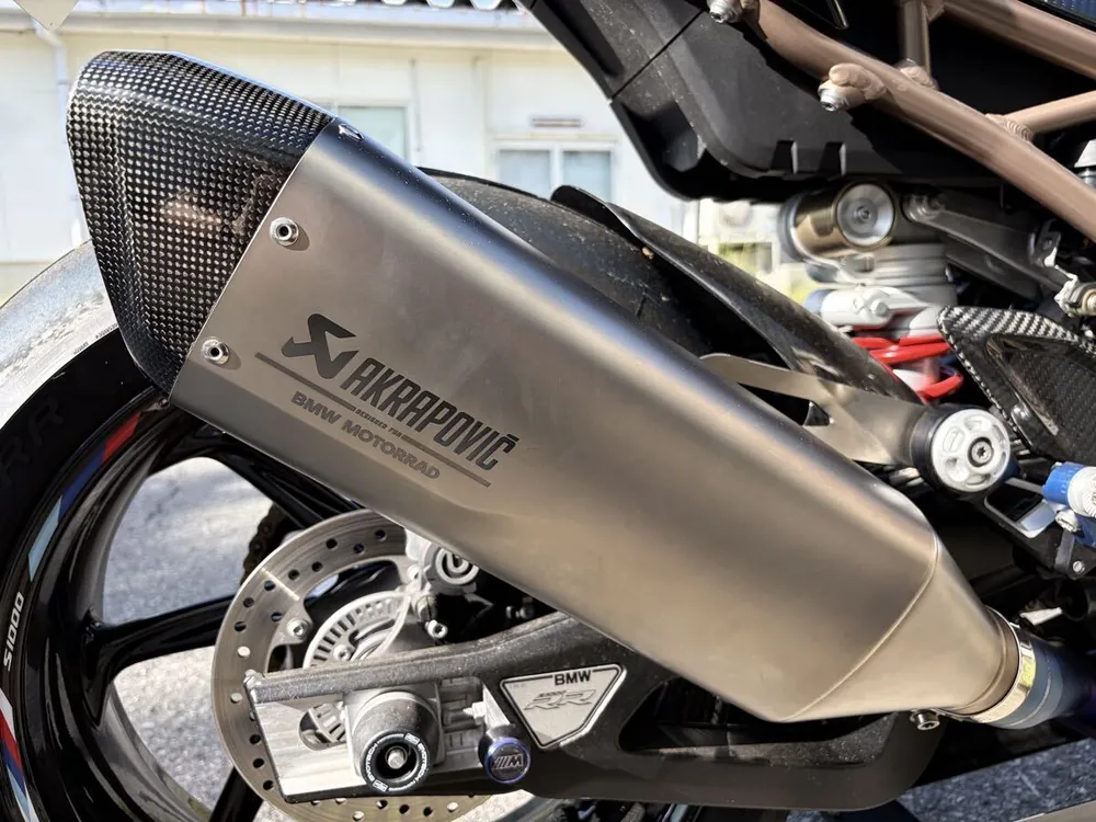 BMW S1000RR 2022, фото 2