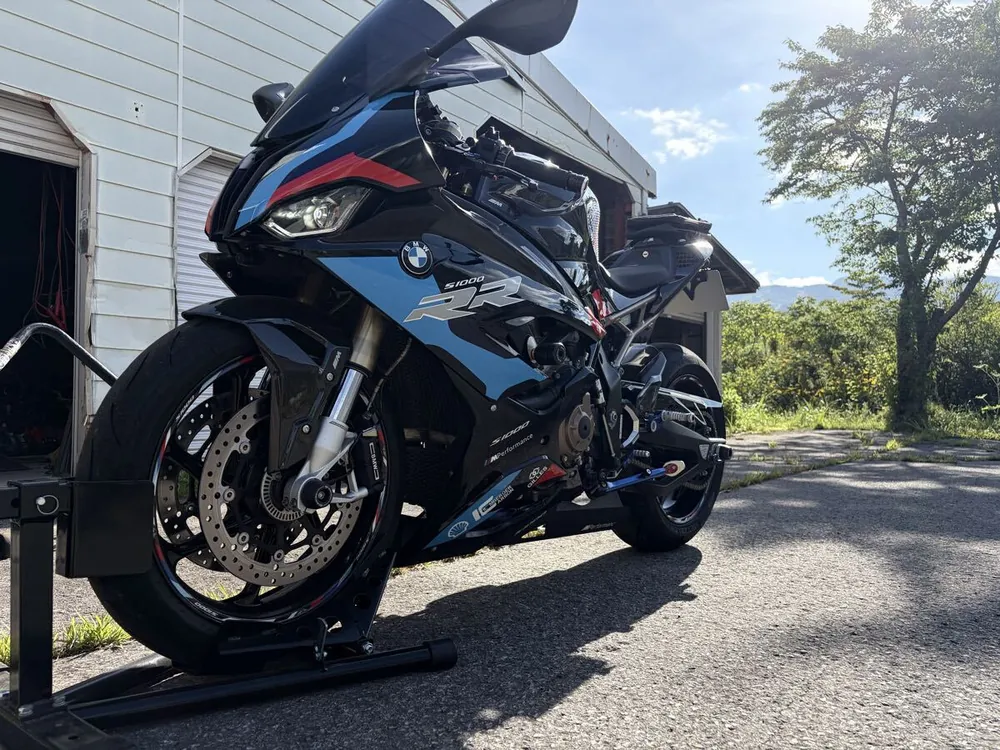 BMW S1000RR 2022, фото 4