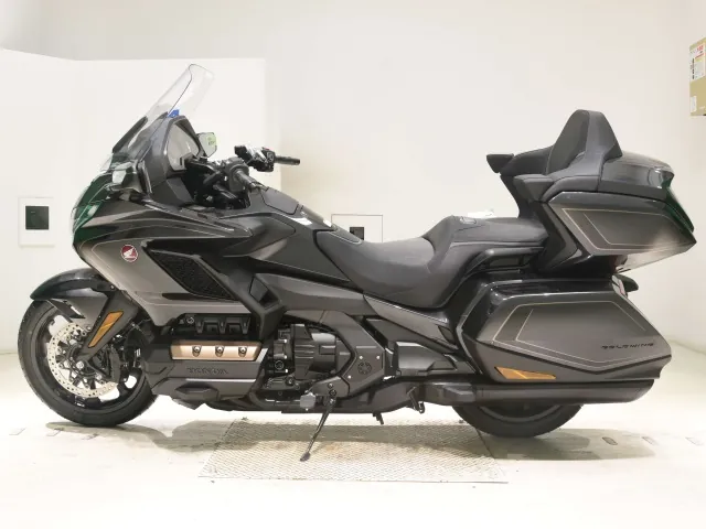 Honda GL1800 2026, black | gunmetal, фото 2