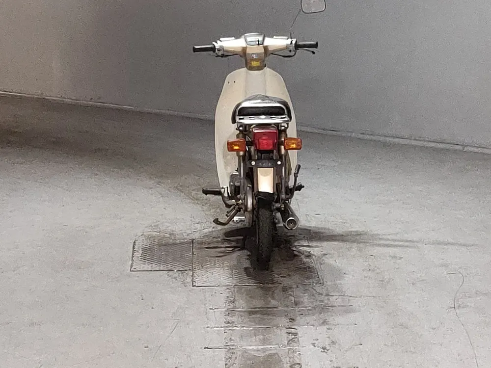 Honda Super Cub, золотистый, фото 4
