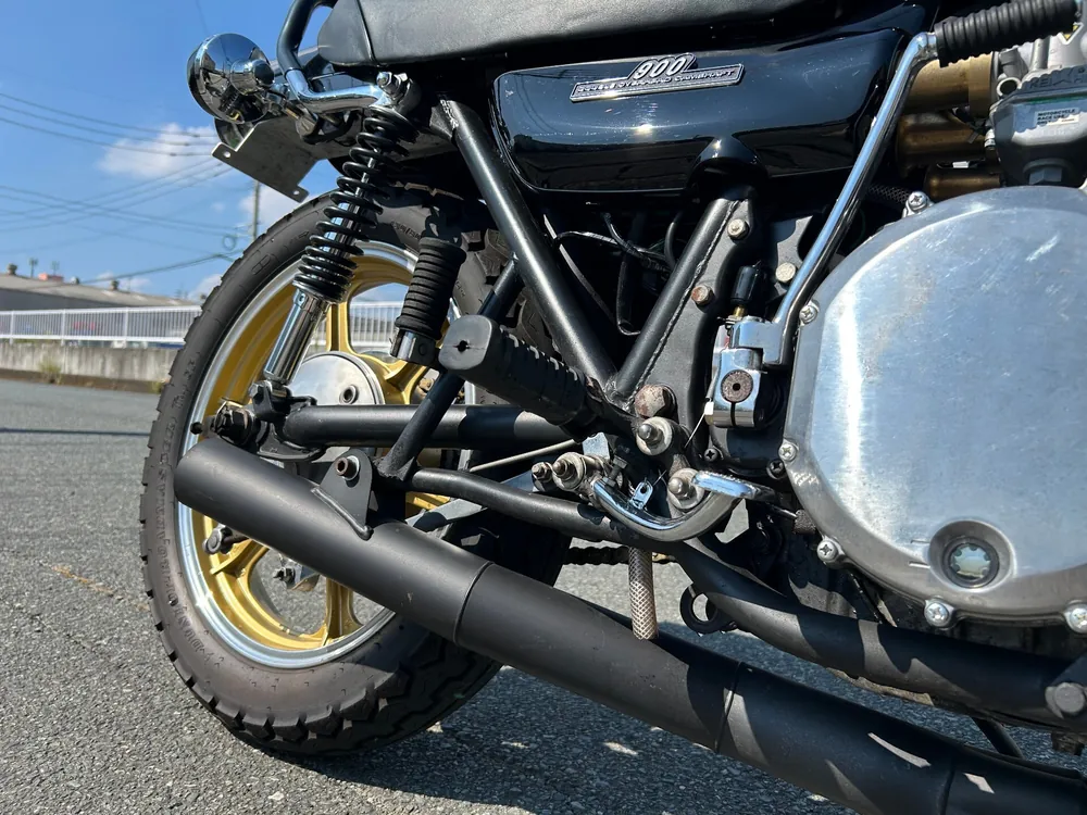 Kawasaki Z900 2025, чёрный, фото 5
