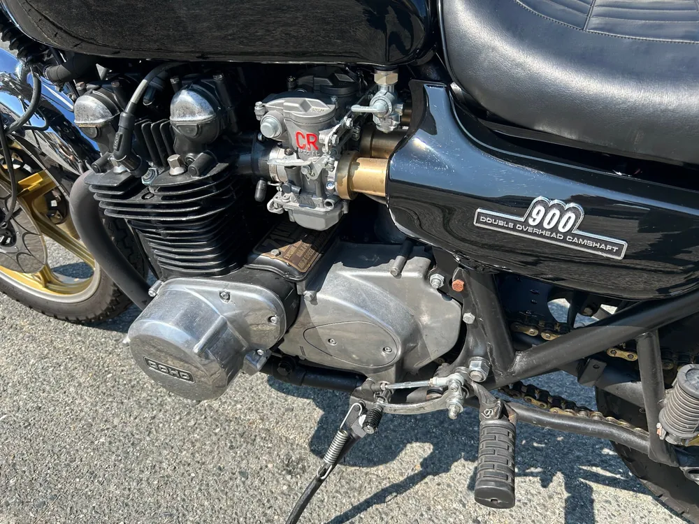 Kawasaki Z900 2025, чёрный, фото 6