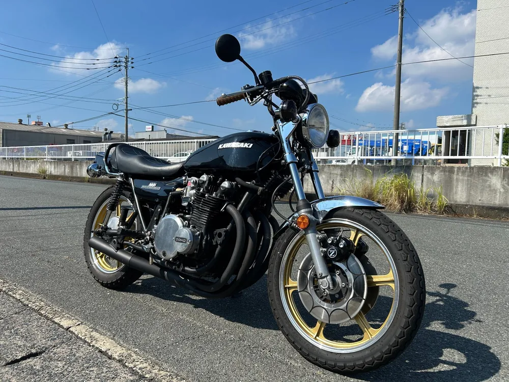 Kawasaki Z900 2025, чёрный, фото 7