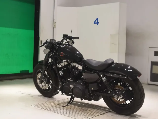 Harley-Davidson XL1200X 2021, чёрный, фото 6