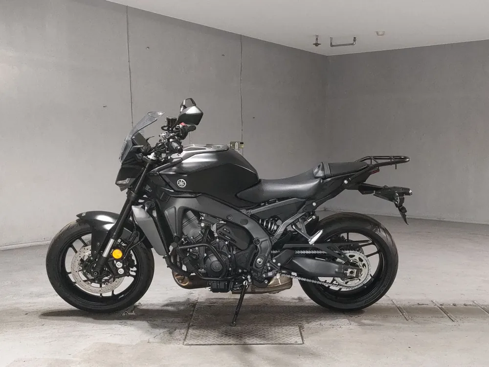 Yamaha MT-09 2025, чёрный, фото 2