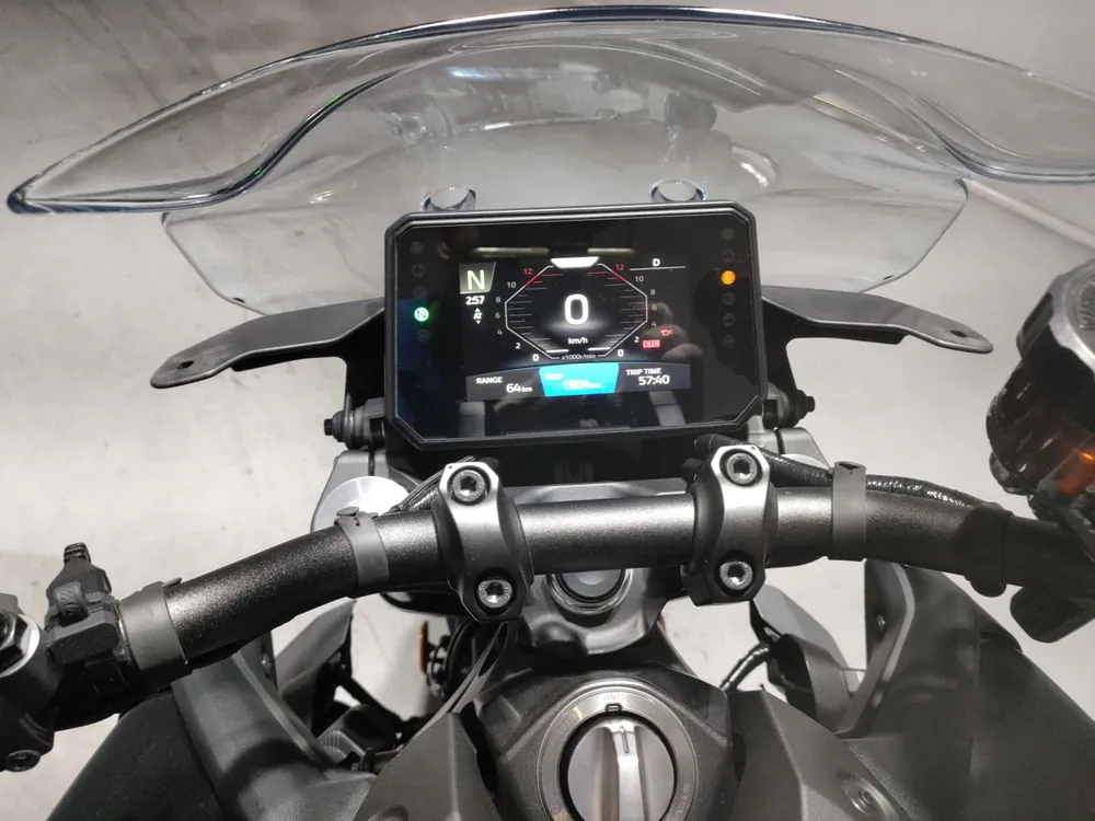 Yamaha MT-09 2025, чёрный, фото 5