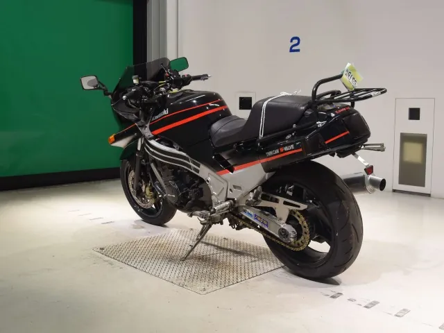 Kawasaki ZX-10 1988, чёрный, фото 6