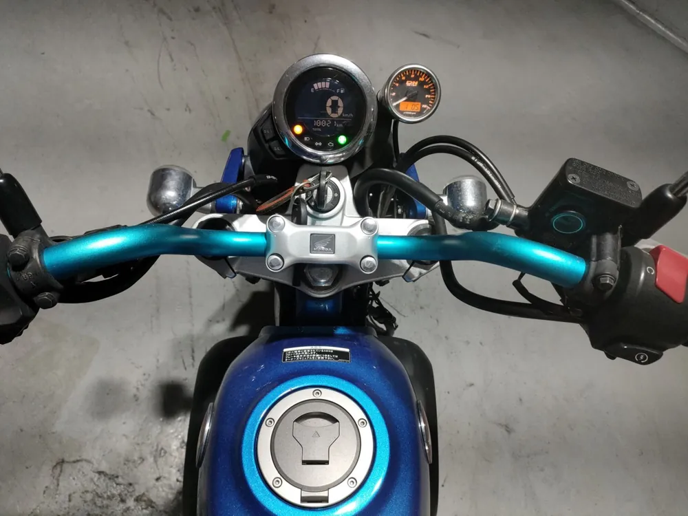 Honda Monkey 125, белый, синий, фото 5