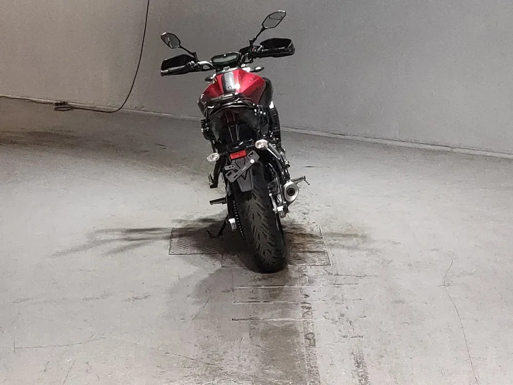 Yamaha MT-07 2016, красный, фото 4