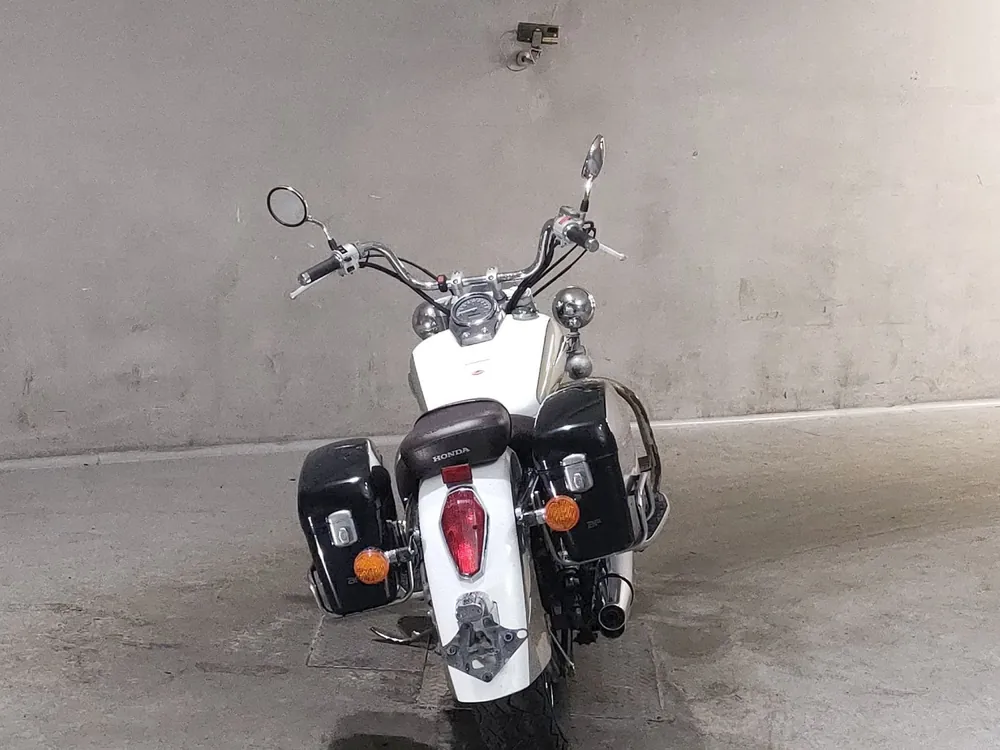 Honda Shadow 750 2009, white / gold, фото 4