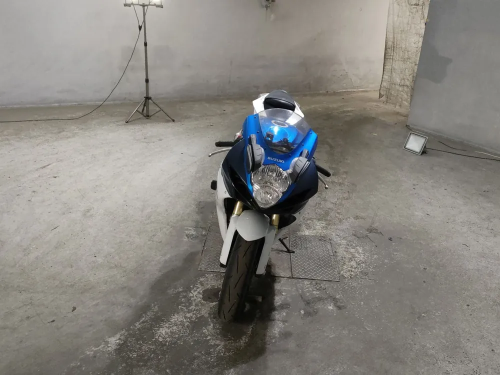 Suzuki GSX-R750 2011, белый, фото 3