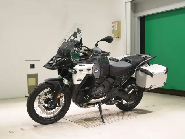 BMW R1300GS Adventure 2026, black | gray, фото 4